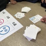 与論中学校１年生ゆんぬ学「課題解決カードゲーム」 写真