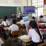 茶花小5年生ゆんぬ学「与論島の海ゴミ」授業 写真