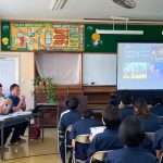 与論中学校２年生「与論の十五夜踊」講話 写真